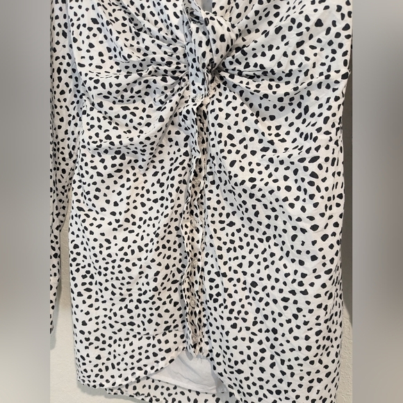 Lovers And Friends Black White Leopard Long Sleeve Plunging Neck Tie Mini Dress - Picture 7 of 12